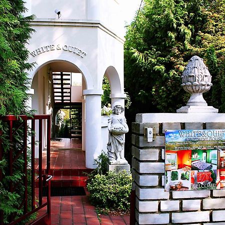White & Quiet Apartment House Hévíz Екстериор снимка