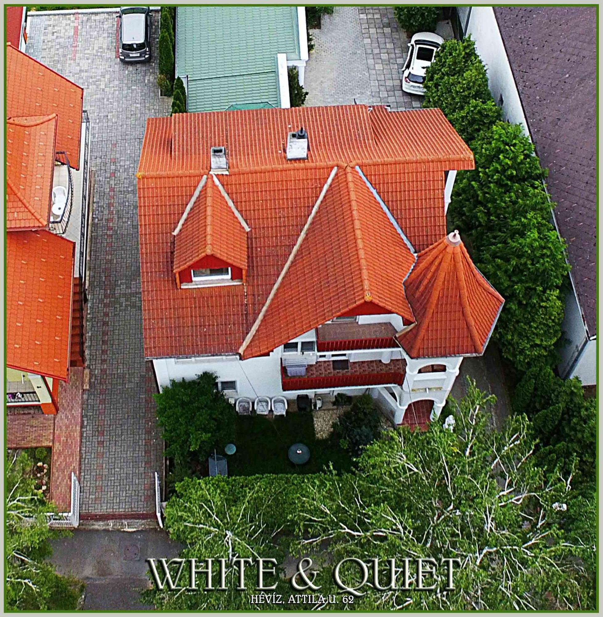 White & Quiet Apartment House Hévíz Екстериор снимка