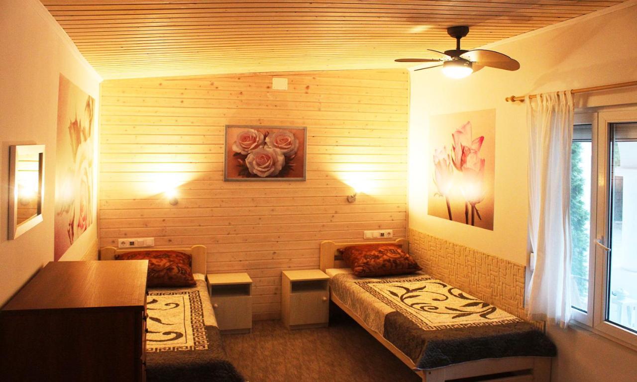 White & Quiet Apartment House Hévíz Екстериор снимка